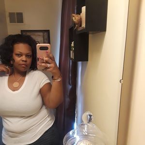 Meet your Posher, Renee